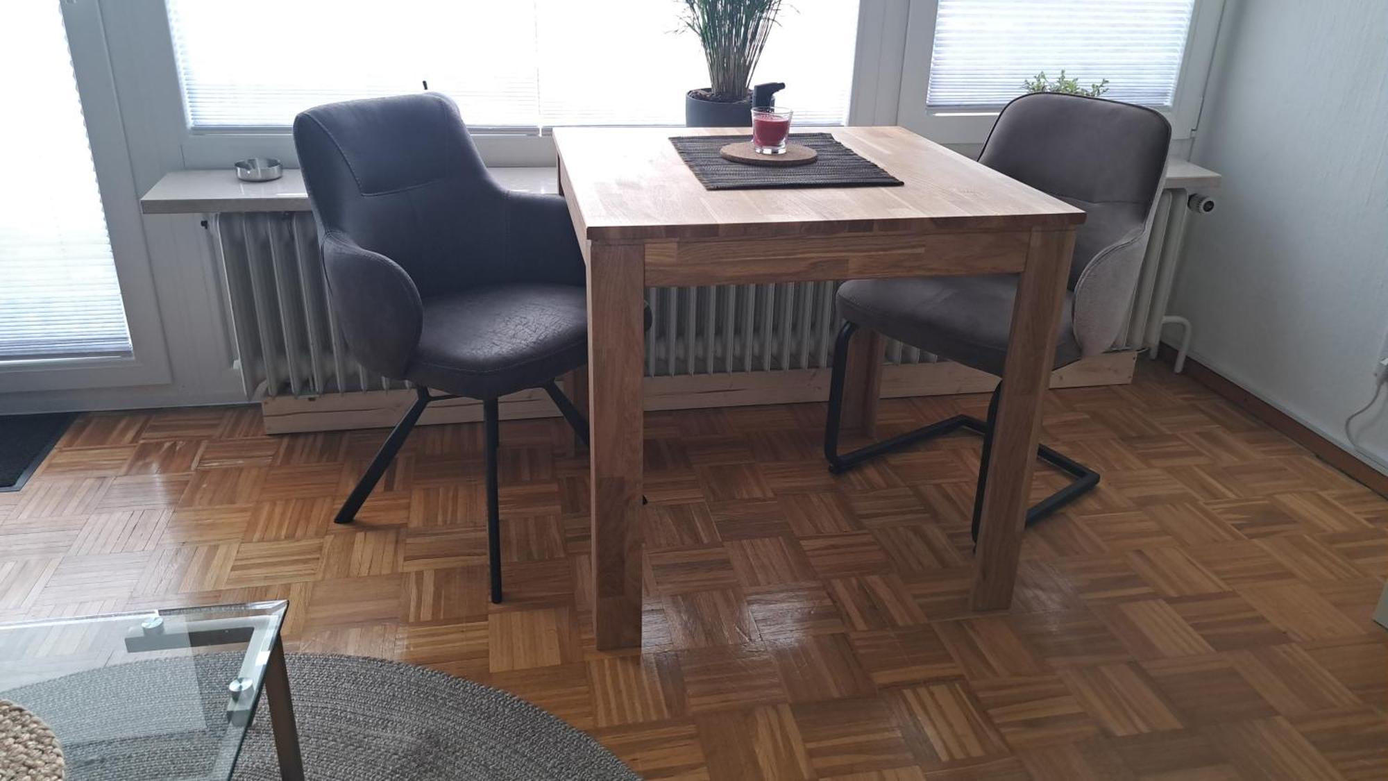 1-Zimmer-Appartement Schoene Aussicht ลางเกลส์ไฮม์ ภายนอก รูปภาพ