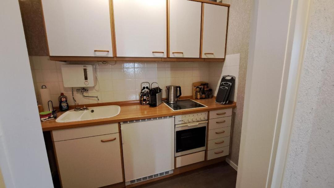 1-Zimmer-Appartement Schoene Aussicht ลางเกลส์ไฮม์ ภายนอก รูปภาพ