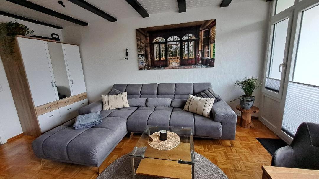 1-Zimmer-Appartement Schoene Aussicht ลางเกลส์ไฮม์ ภายนอก รูปภาพ
