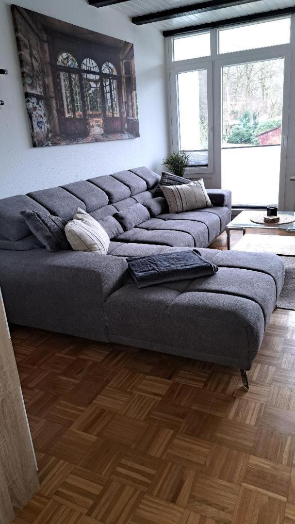 1-Zimmer-Appartement Schoene Aussicht ลางเกลส์ไฮม์ ภายนอก รูปภาพ